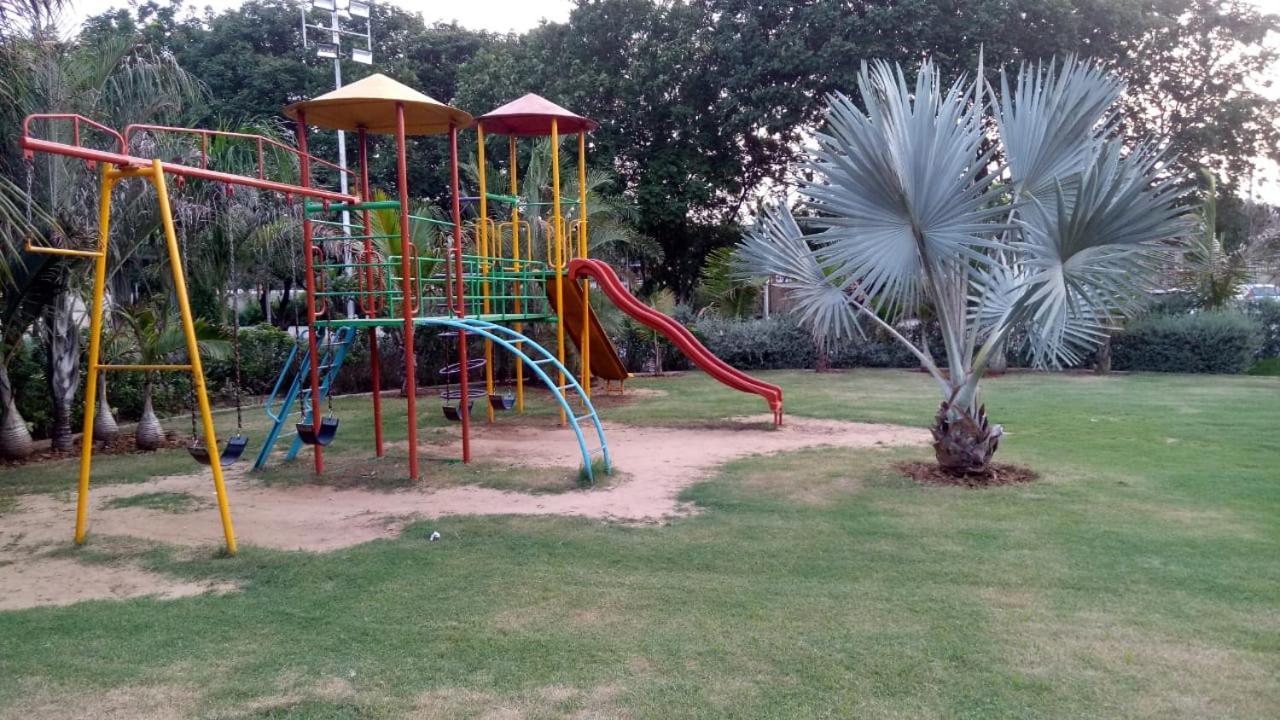 Laxmi Film City Resort Vadodara Exterior photo
